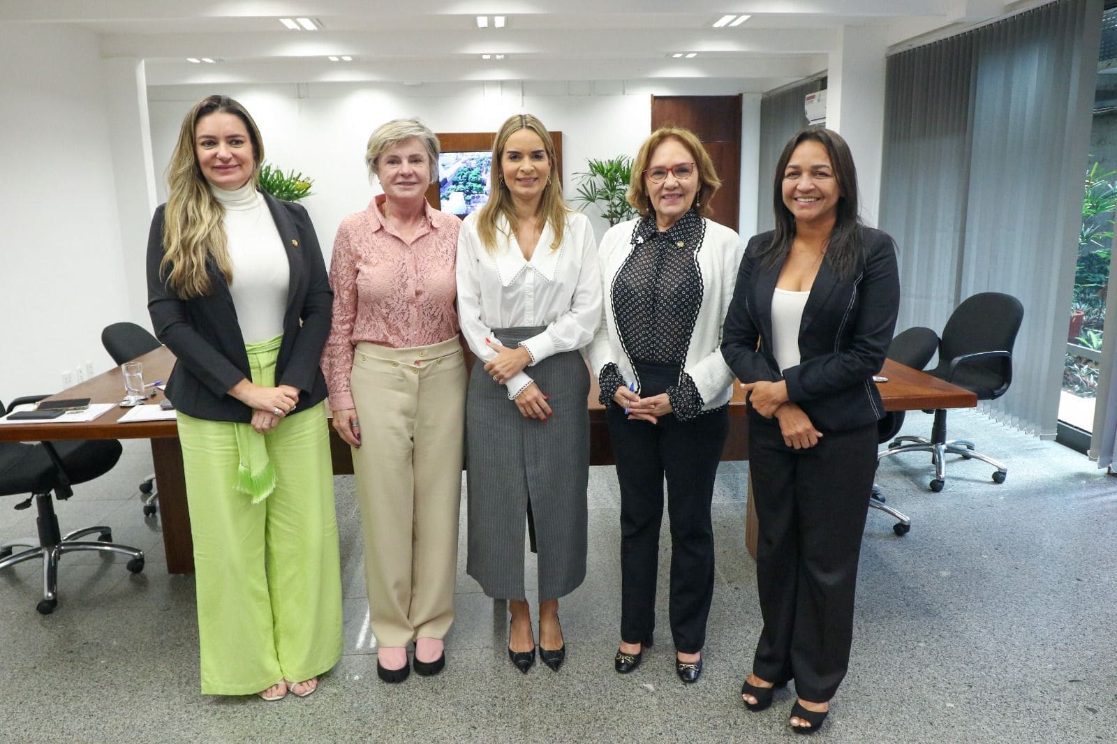 Senadora Margareth Buzetti é eleita vice-líder da Bancada Feminina no Senado