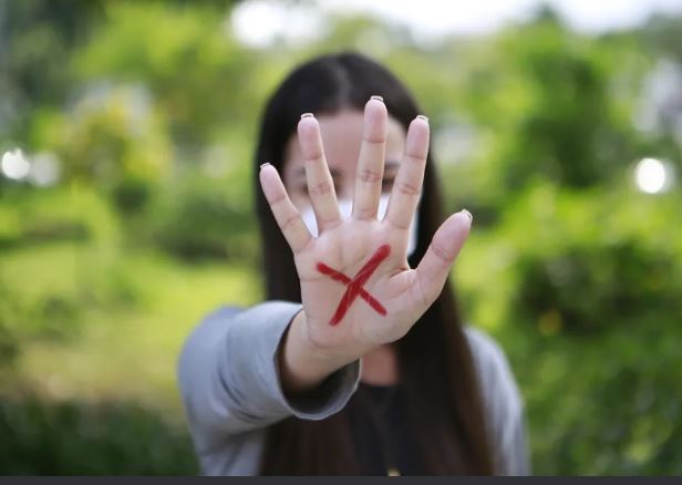 Senado aprova projeto que prevê auxílio-aluguel à mulher vítima de violência